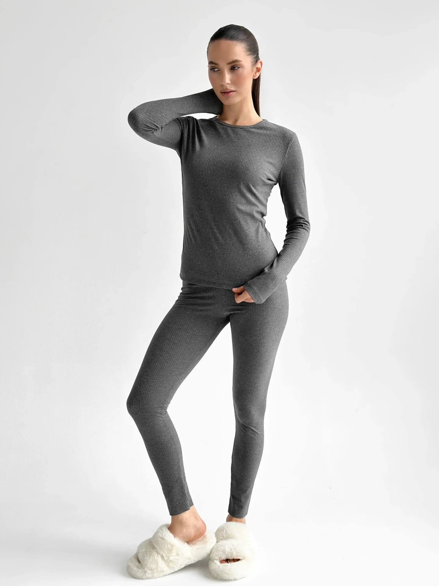 Komplet longsleeve i legginsy, z dzianiny prążkowanej szerokiej, antracytowy